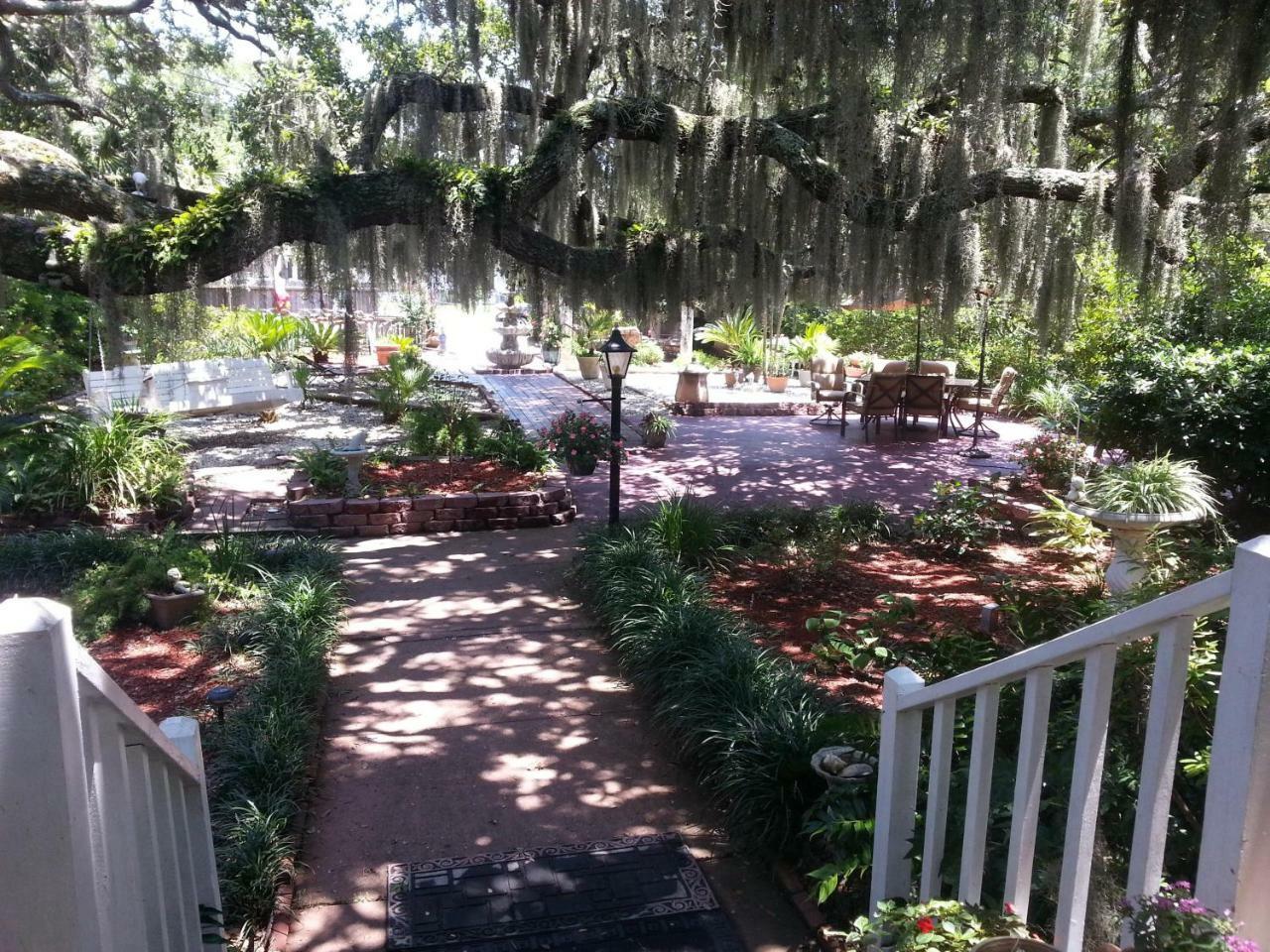 Tybee Island Inn Bed & Breakfast Exterior photo